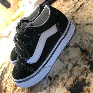 Vans size 6 toddler